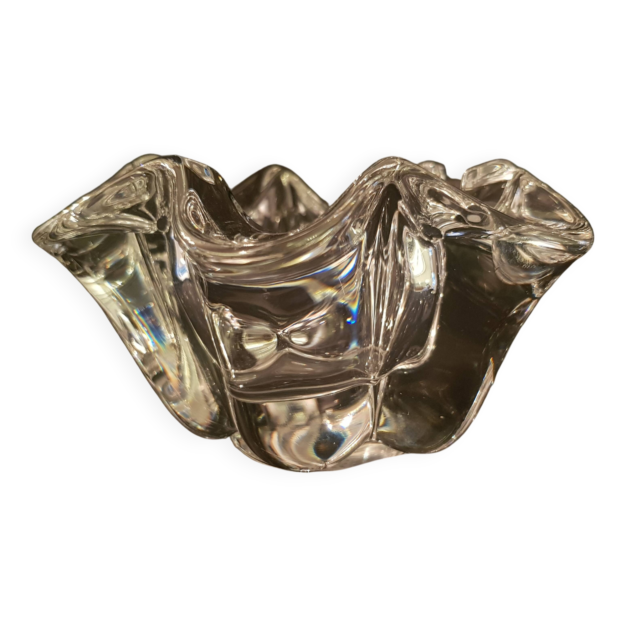 Corolla-shaped ashtray and pocket tray, Vannes Le Chatel crystal.
