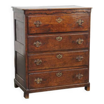 Antique English 18th Century Chest of Drawers with 5 Drawers