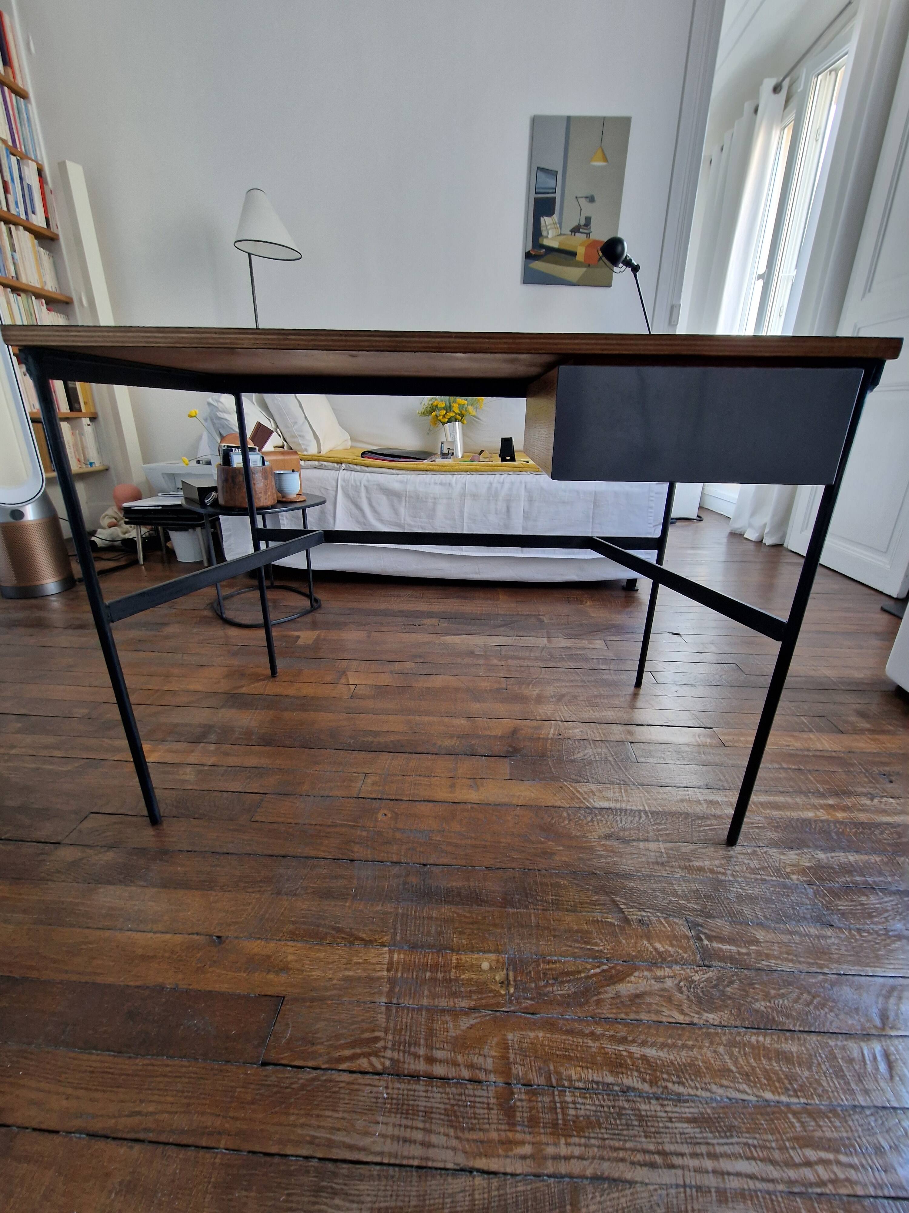 Desk assigned to Pierre Paulin 1960