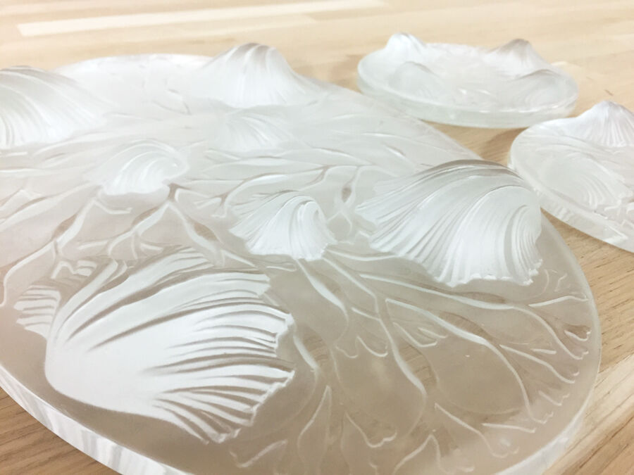 Set under crystal plate VERLYS France, 1930