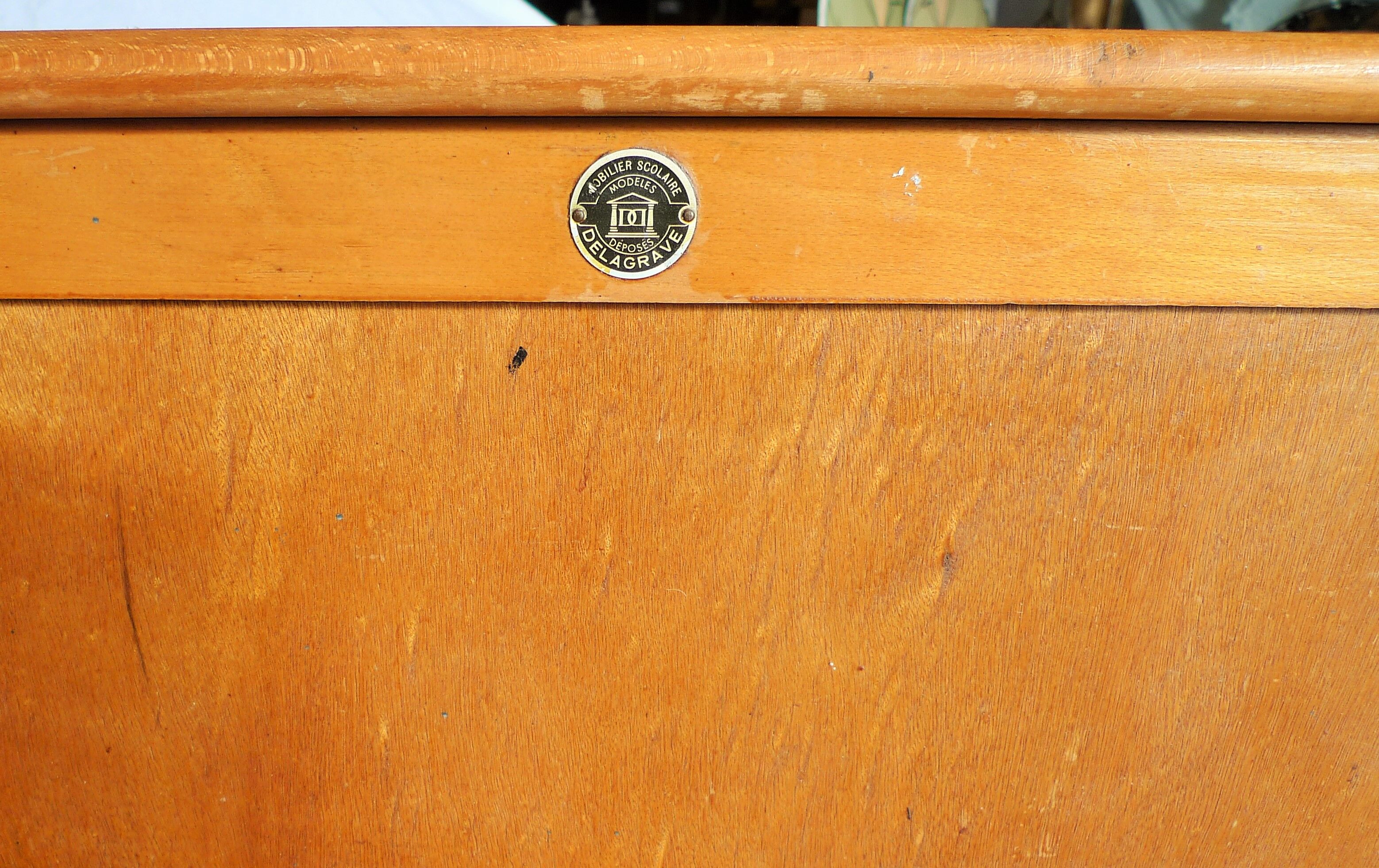 Storage cabinet for school map