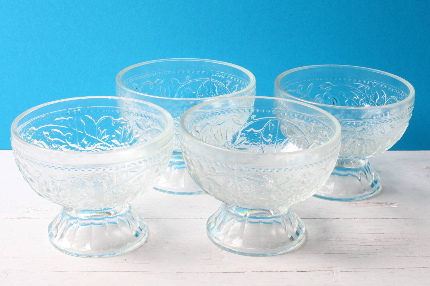 Set of 4 Vintage Pressed Glass Dessert Bowls Cibulak by Pavel Panek / 1977