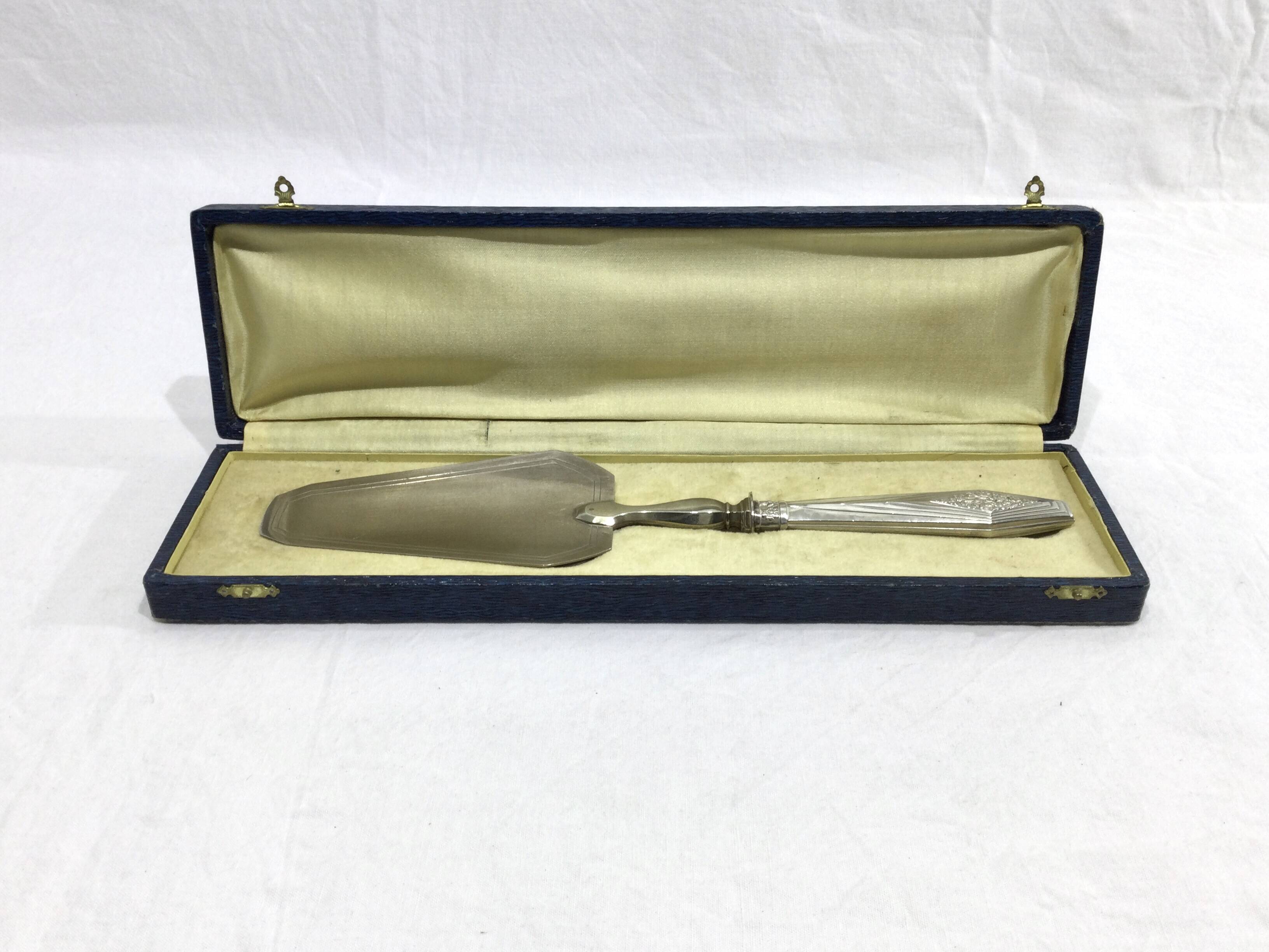 Pelle à tarte Art Déco