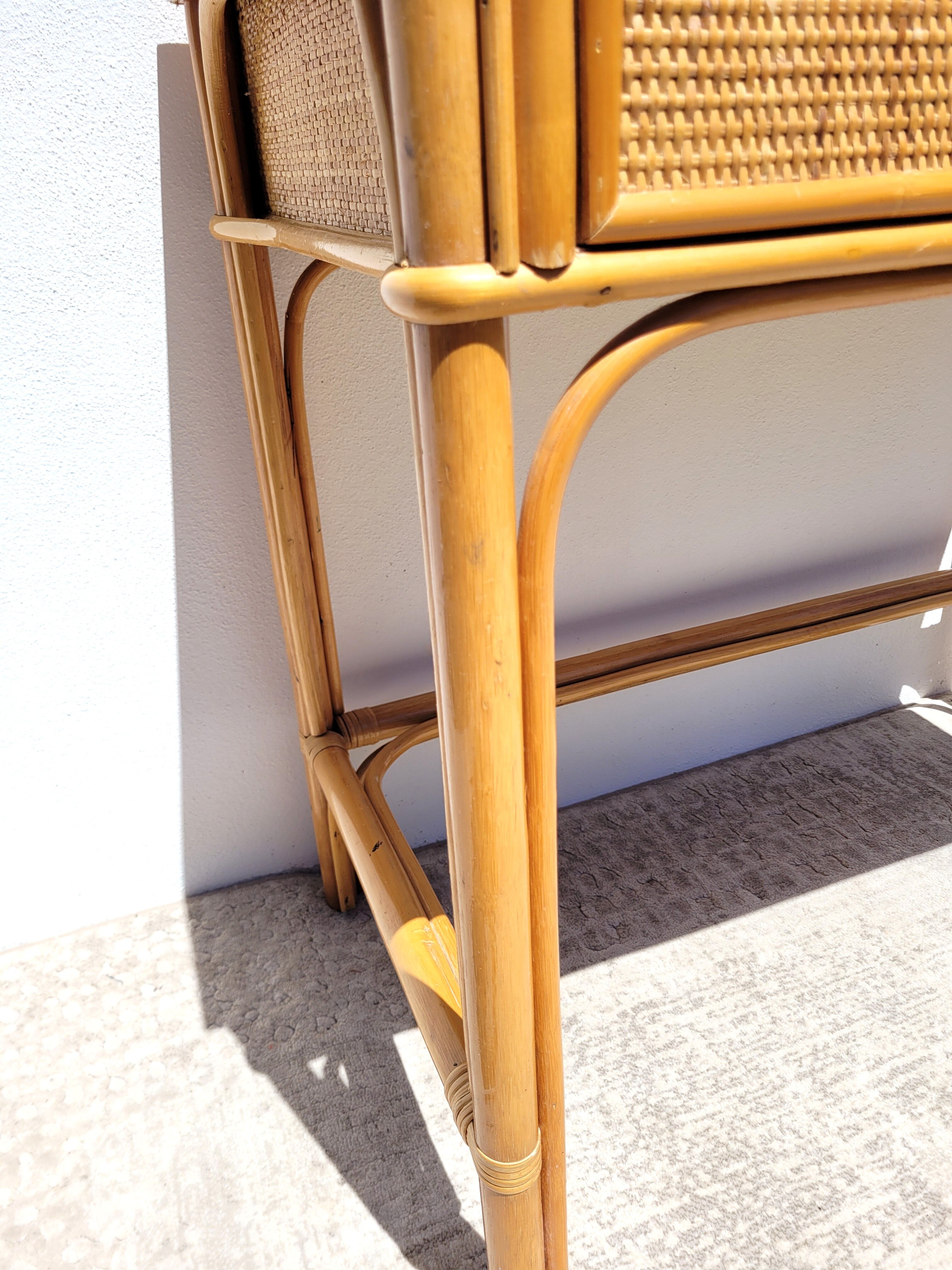Desk 2 drawers vintage rattan