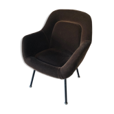 Fauteuil vintage couvert de velours