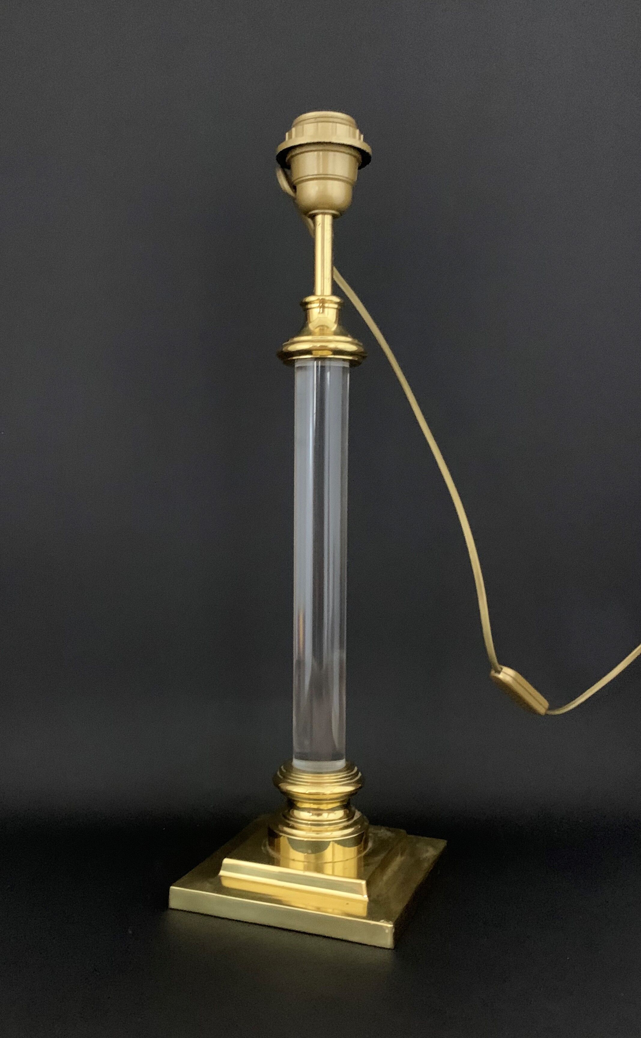 House the dolphin, lamp foot in plexiglass and gold metal design 1970