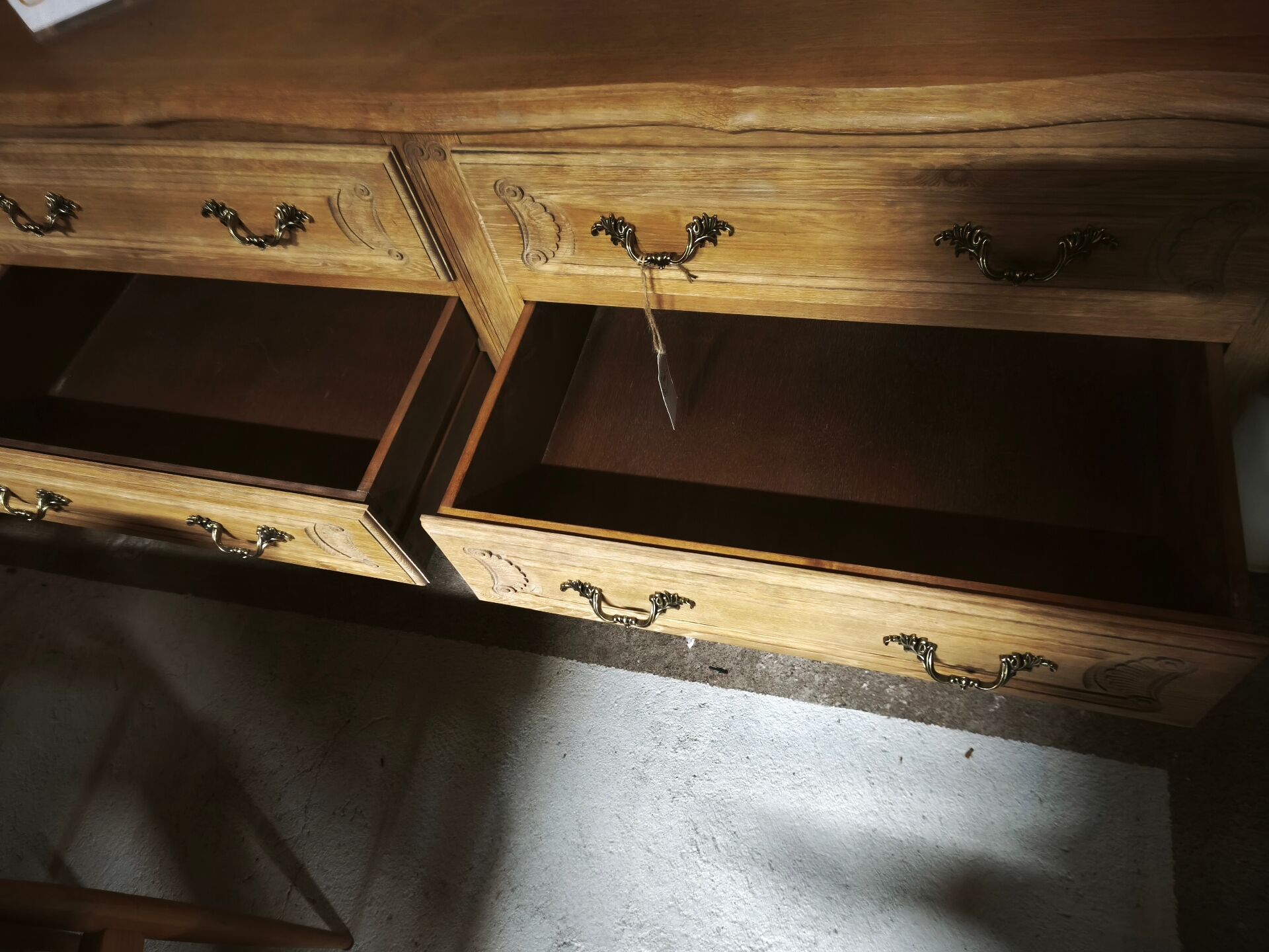 Commode chêne