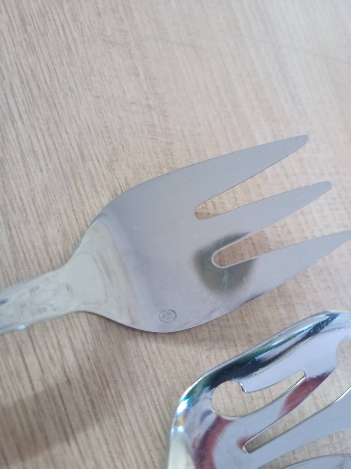 Cutlery for petit fours