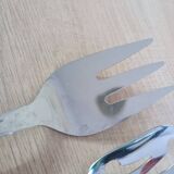 Cutlery for petit fours