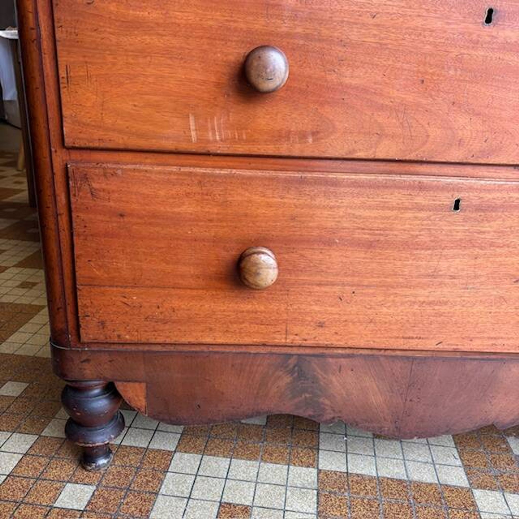Commode anglaise
