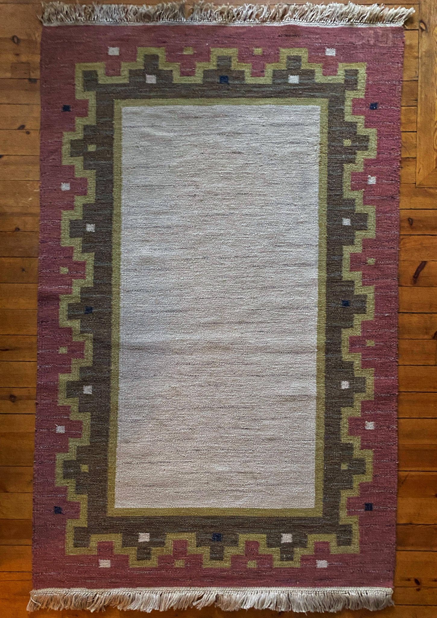 Scandinavian Modern Röllakan Pink and White Flatweave Rug, Sweden, 1960s