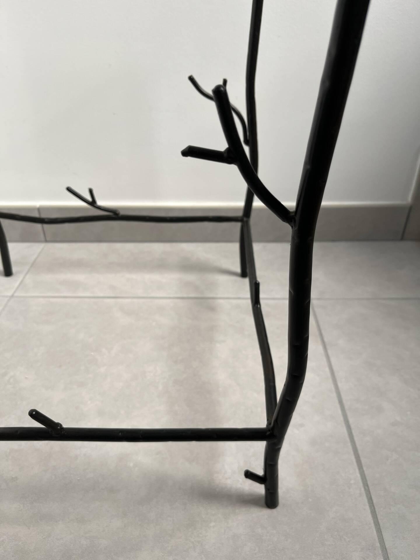 Wrought iron side table "branching"