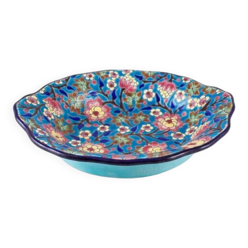 Longwy enamels – Important lobed plate with polychrome floral decoration, 20th century
