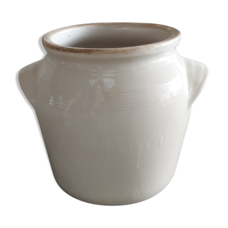 Sandstone pot