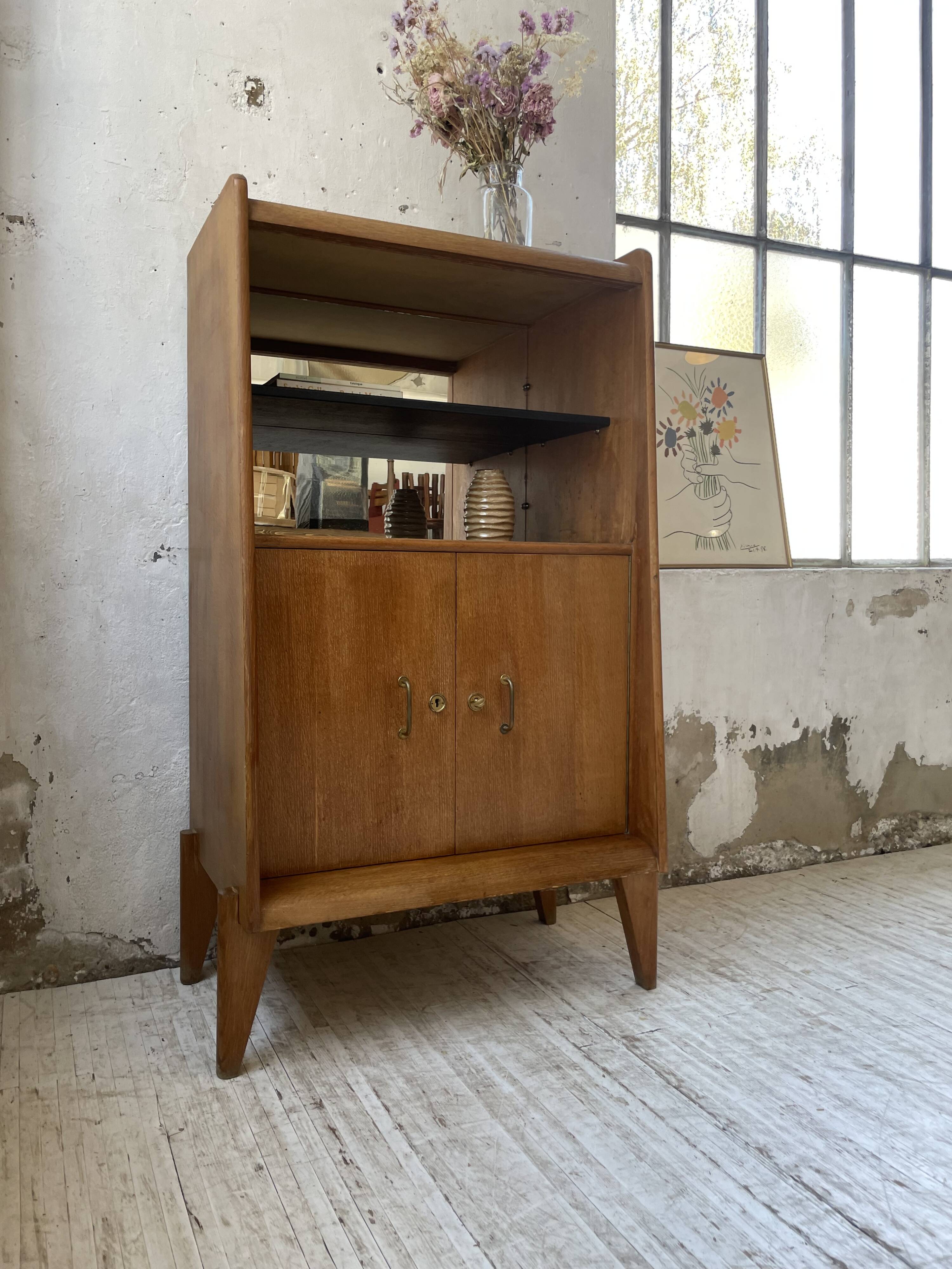 Meuble de rangement secrétaire chêne années 60