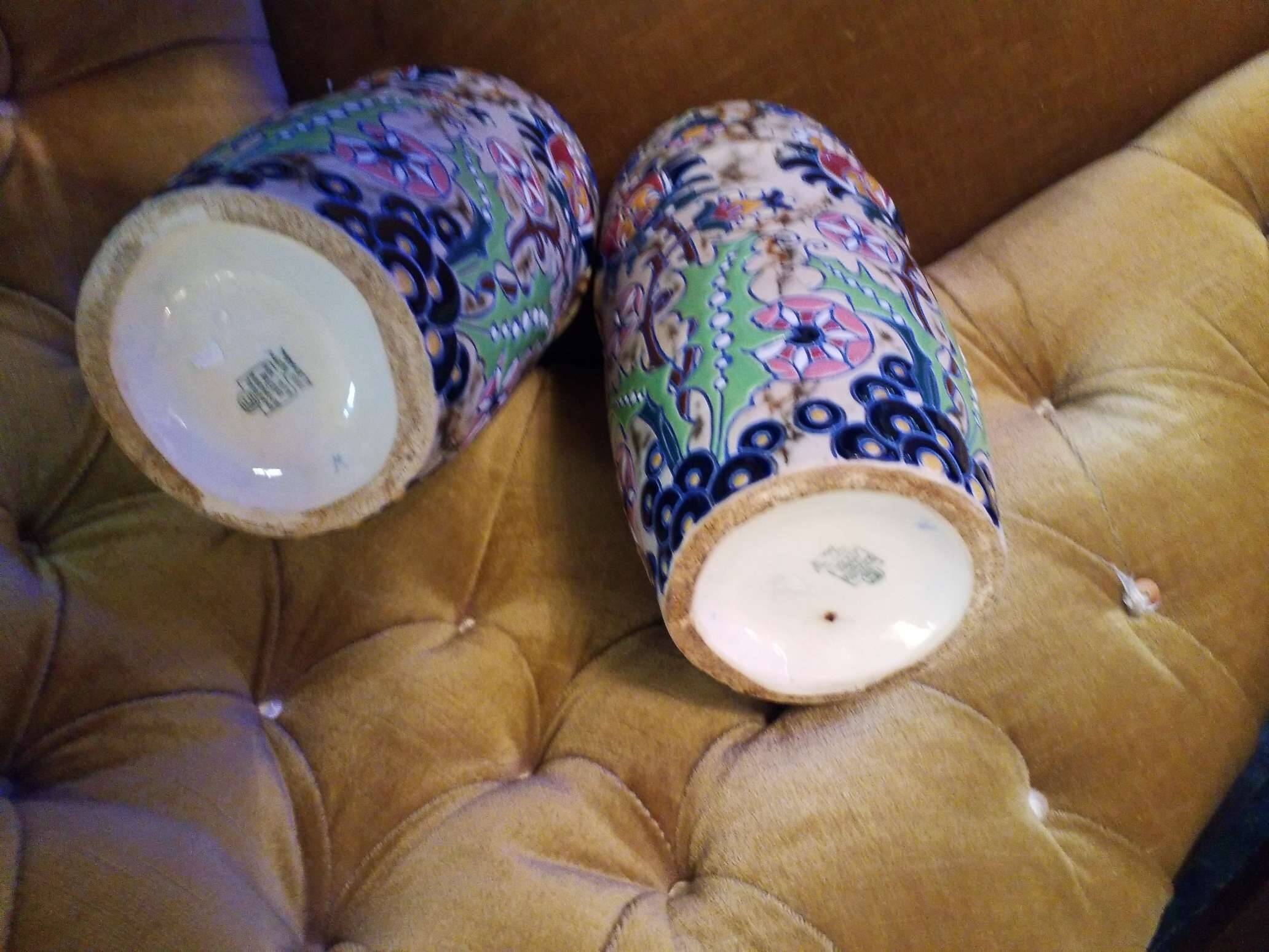 Pair of Chinese vases