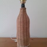 Wicker lamp foot
