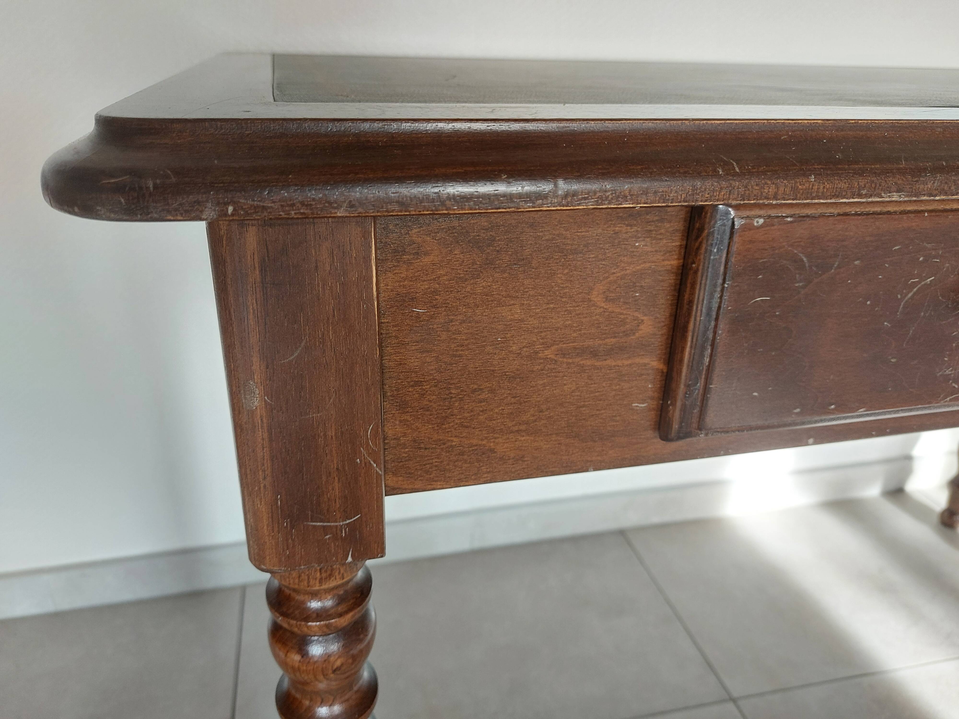 wooden desk, green leather top
