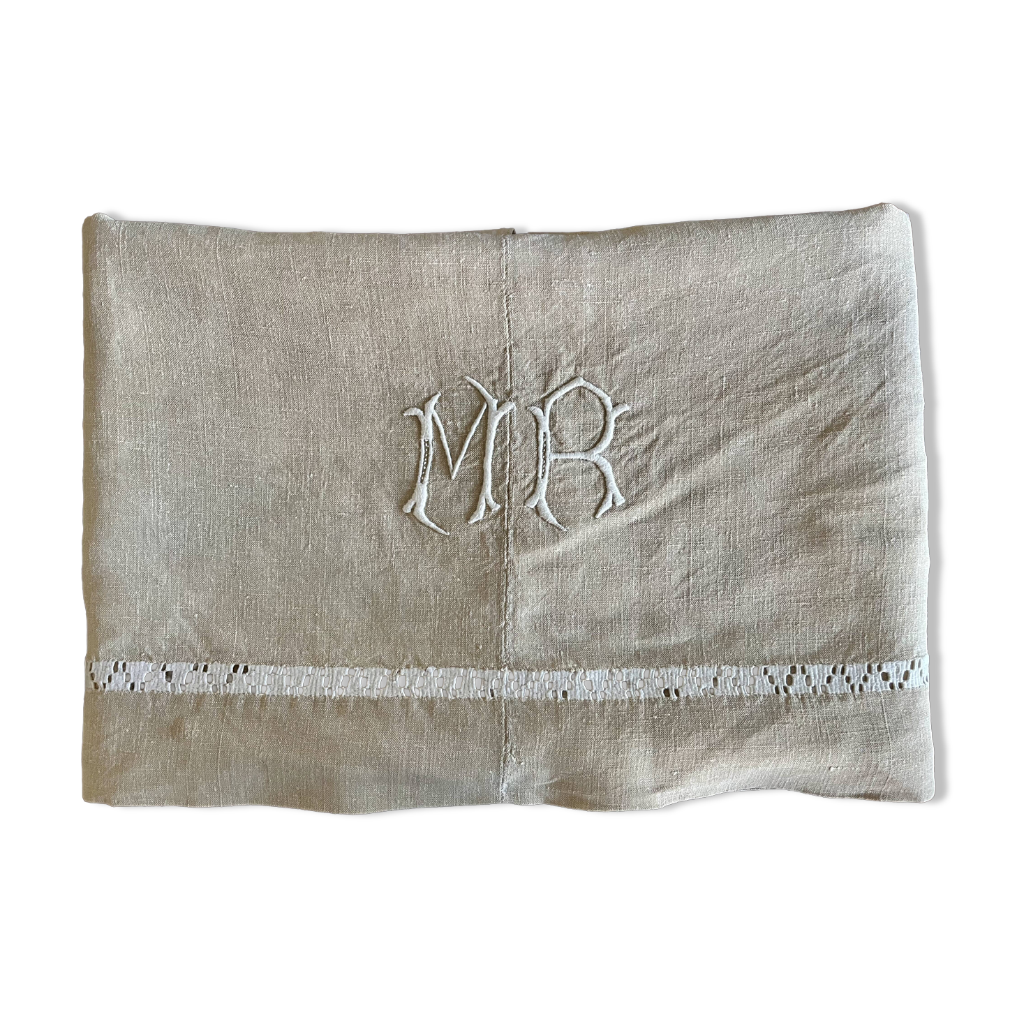 Drap en lin brodé avec monogramme MR