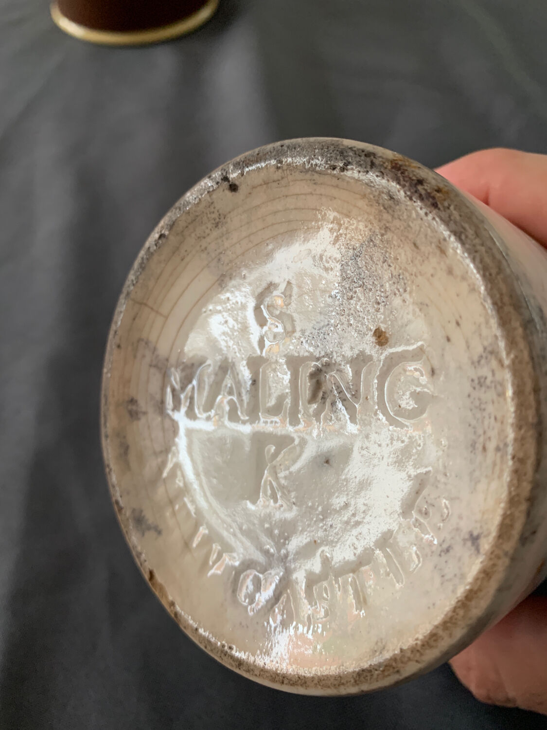 Old ceramic pot Maling Newcastle