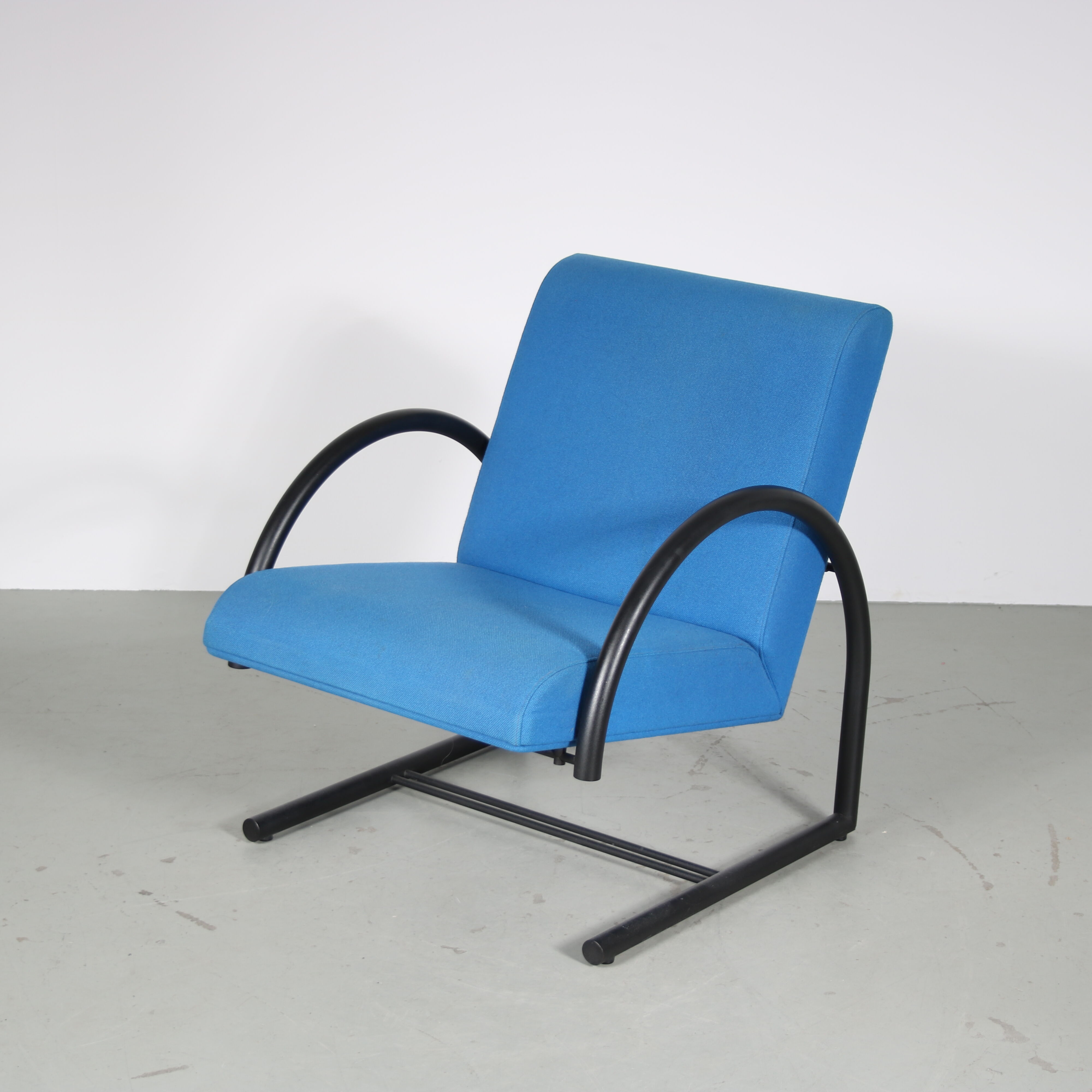 1980s “Cirkel” Lounge chair by Karel Boonzaaijer & Pierre Mazairac for Metaform, Netherlands
