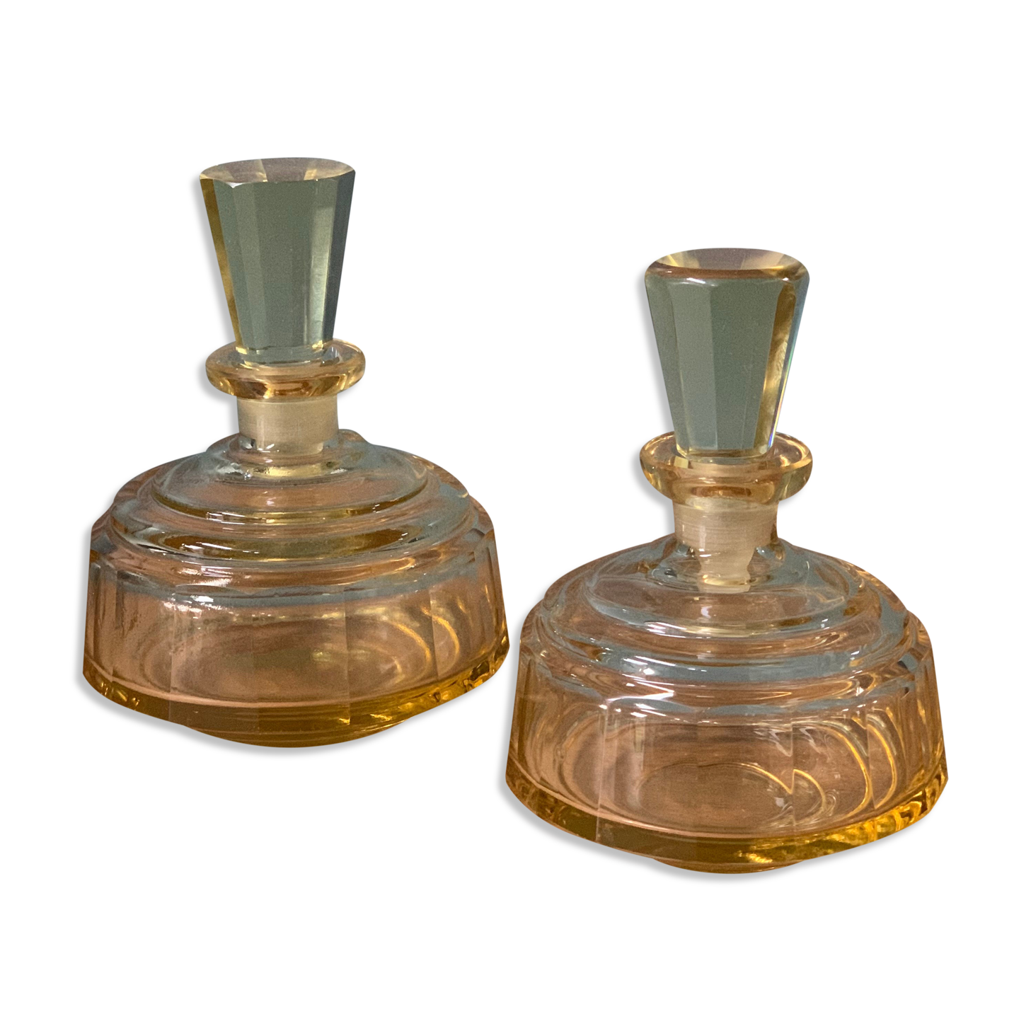 Toilet bottle