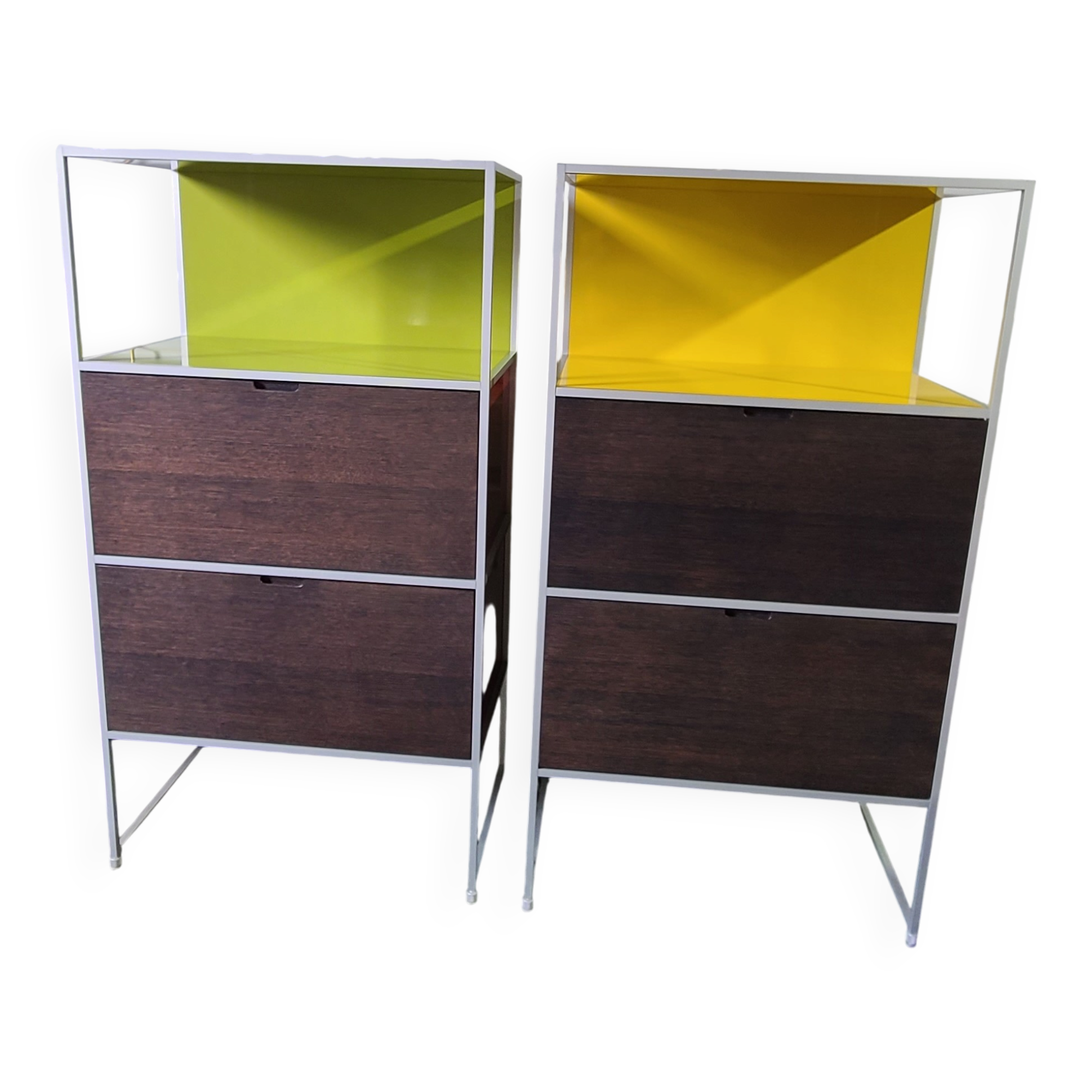 Libraries of B&B Italia, 2005