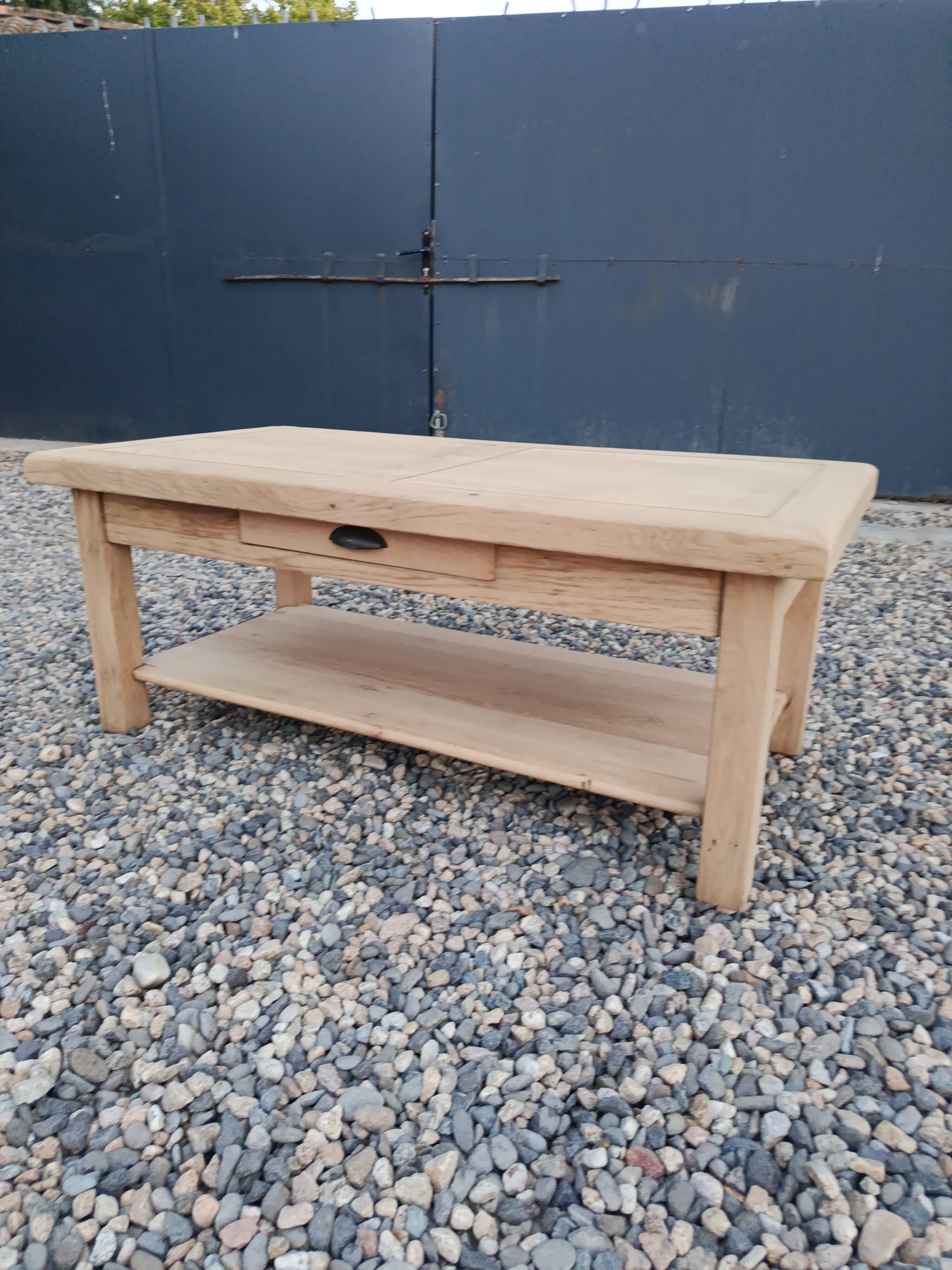 Table basse chêne massif