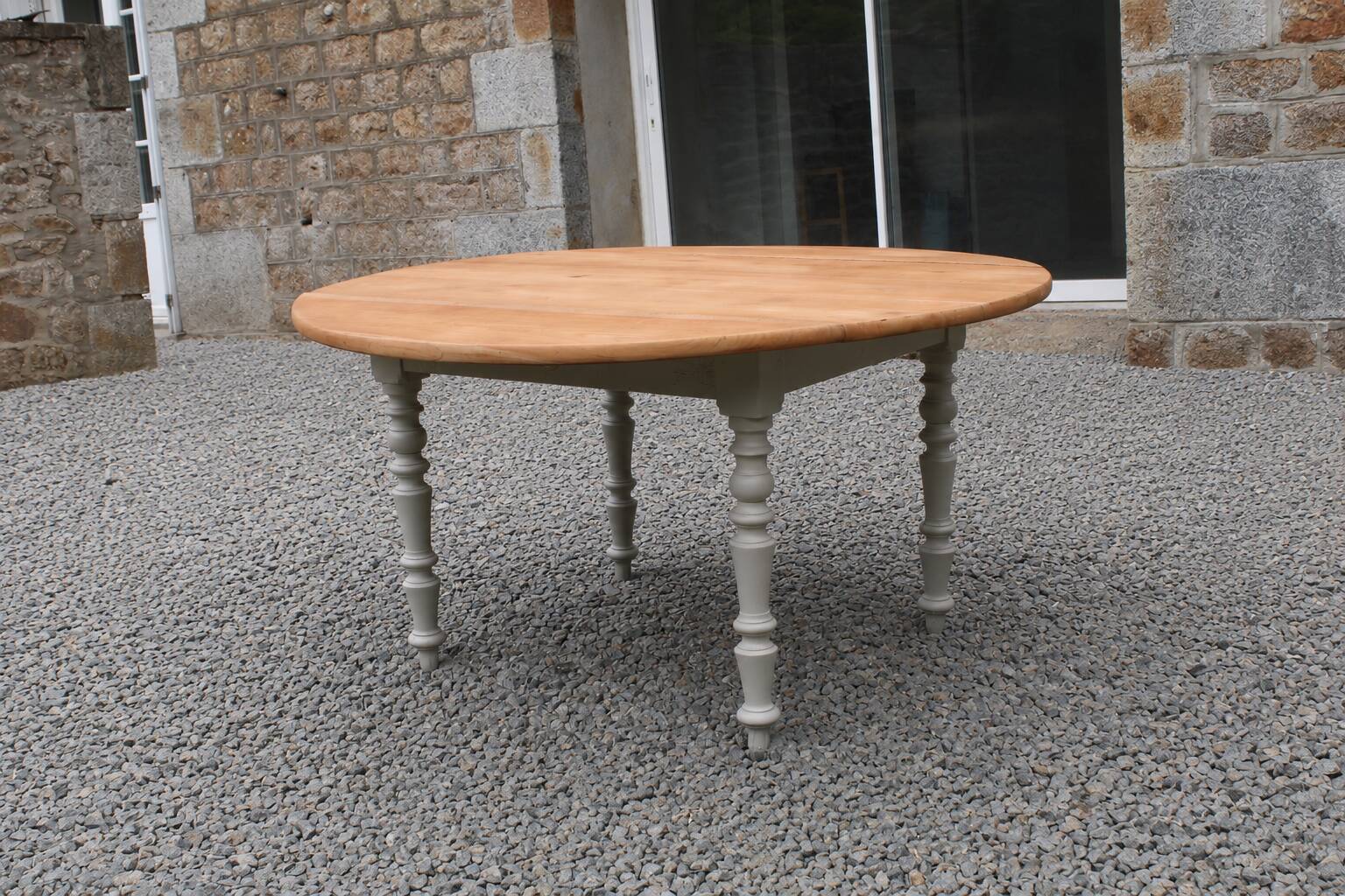 Table de ferme ronde à volets en bois massif – Ø 130 cm