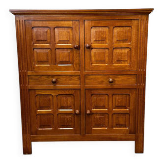 Armoire artisanale brutaliste en chêne à boutons tournés, France, années 1970