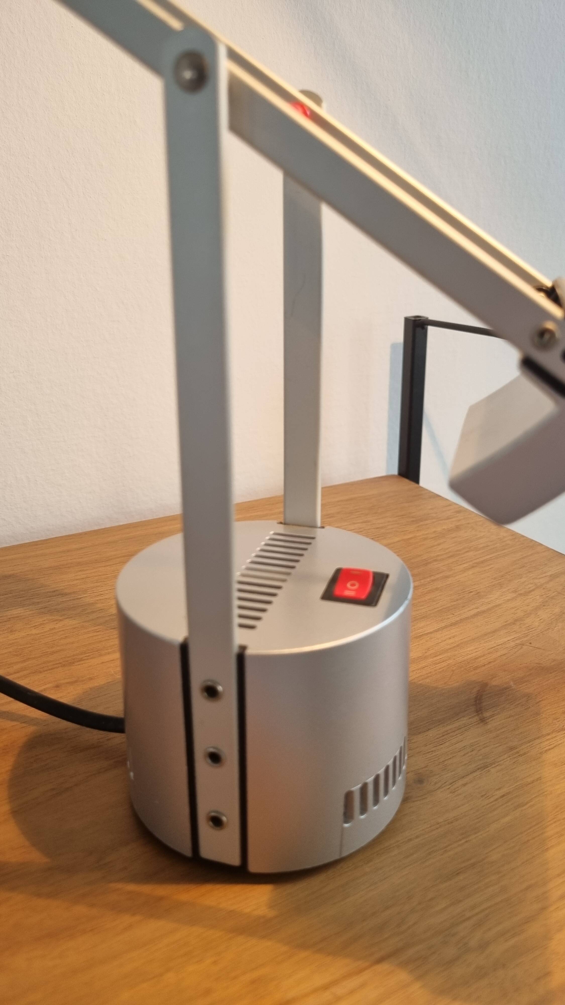 Tizio Micro vintage limited édition metal color