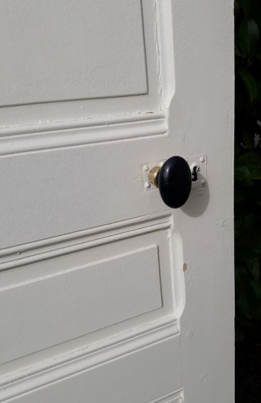 Communication door 82,3x218,1cm old molded