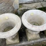4 Médicis vases in concrete and 4 bases