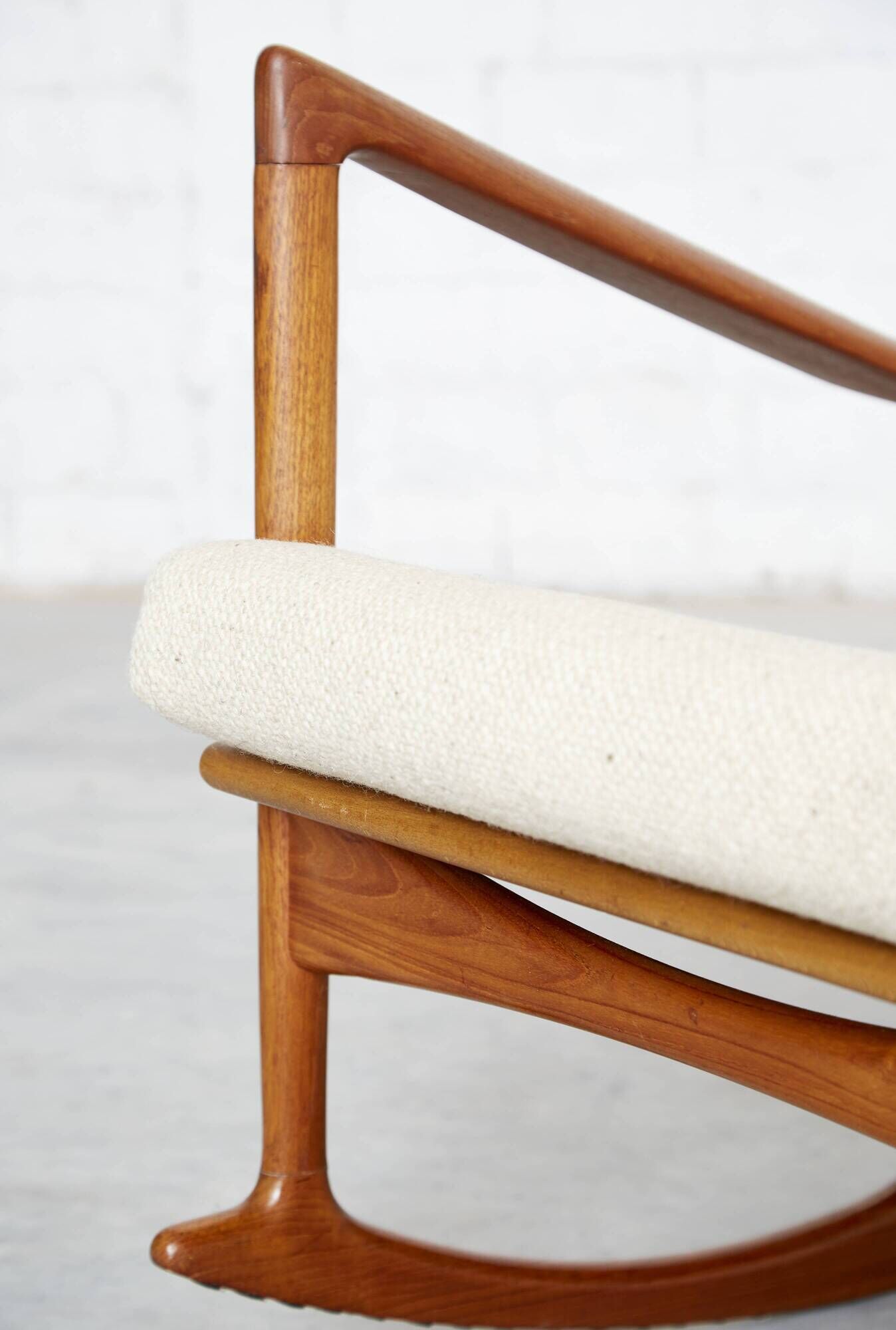 Rocking chair, model 650-15, by Ib Kofod-Larsen for Chr. Linneberg