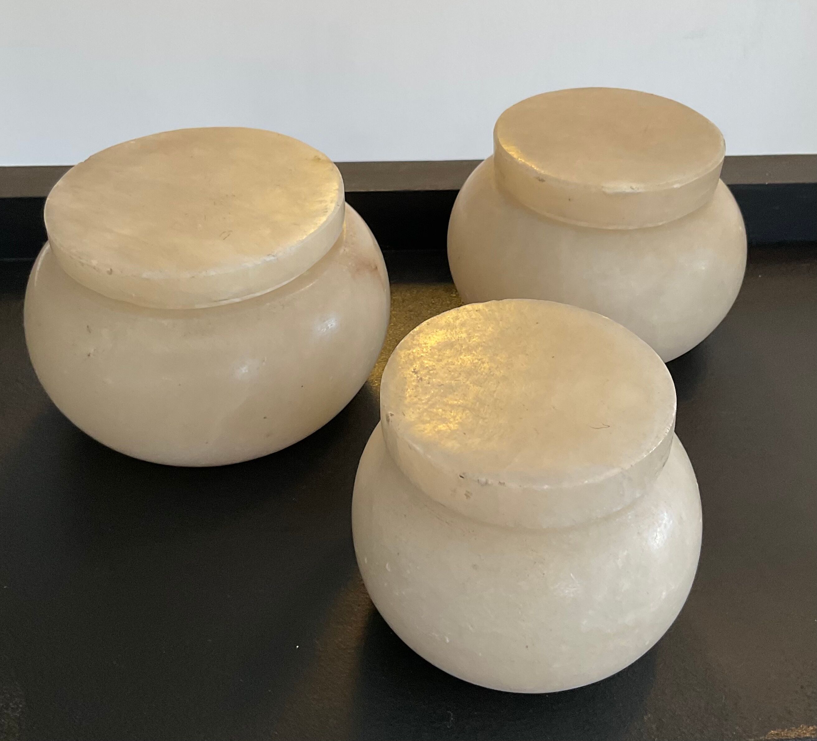 Series of 3 empty vintage alabaster pocket