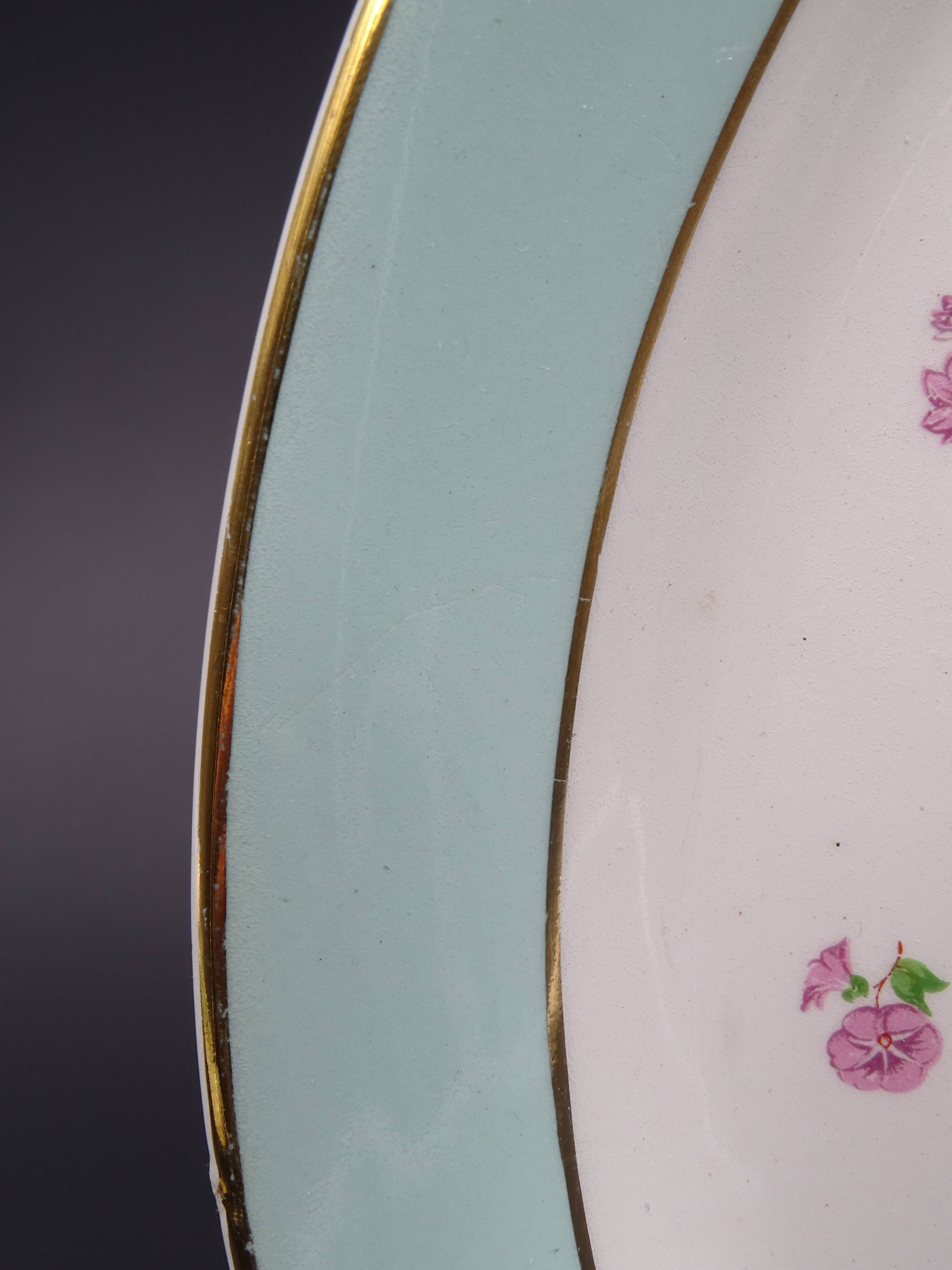 Pair of small cups or opaque porcelain ravines Model Duchess, St Amand Hamage