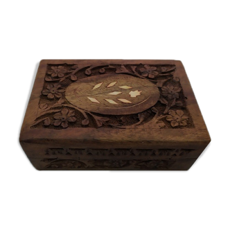 Jewelry box in solid carved wood marked
