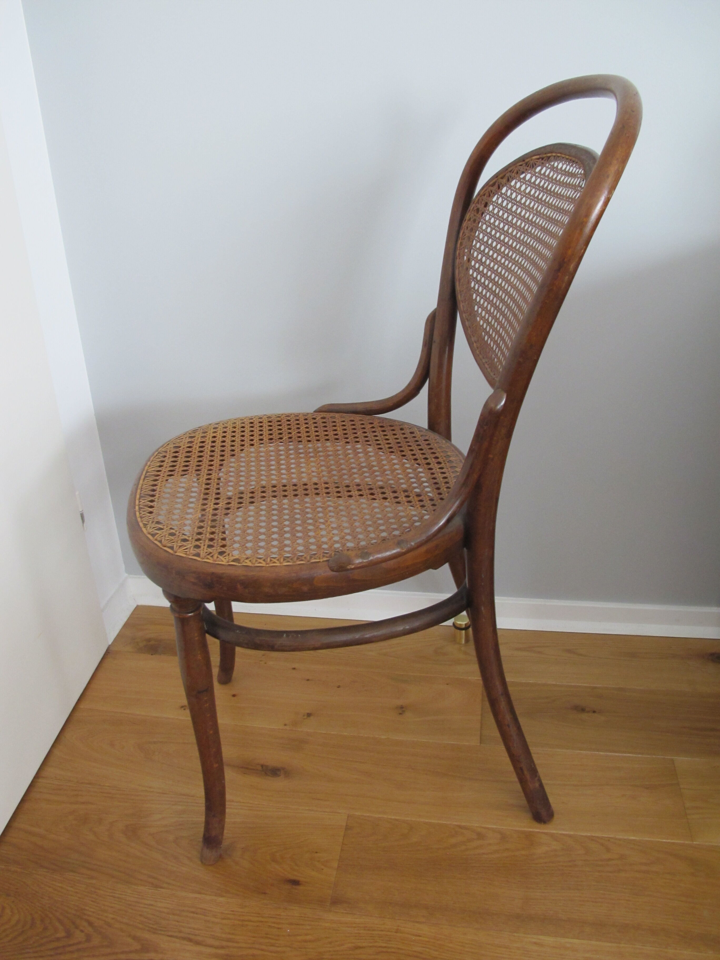 Thonet Chair No.11