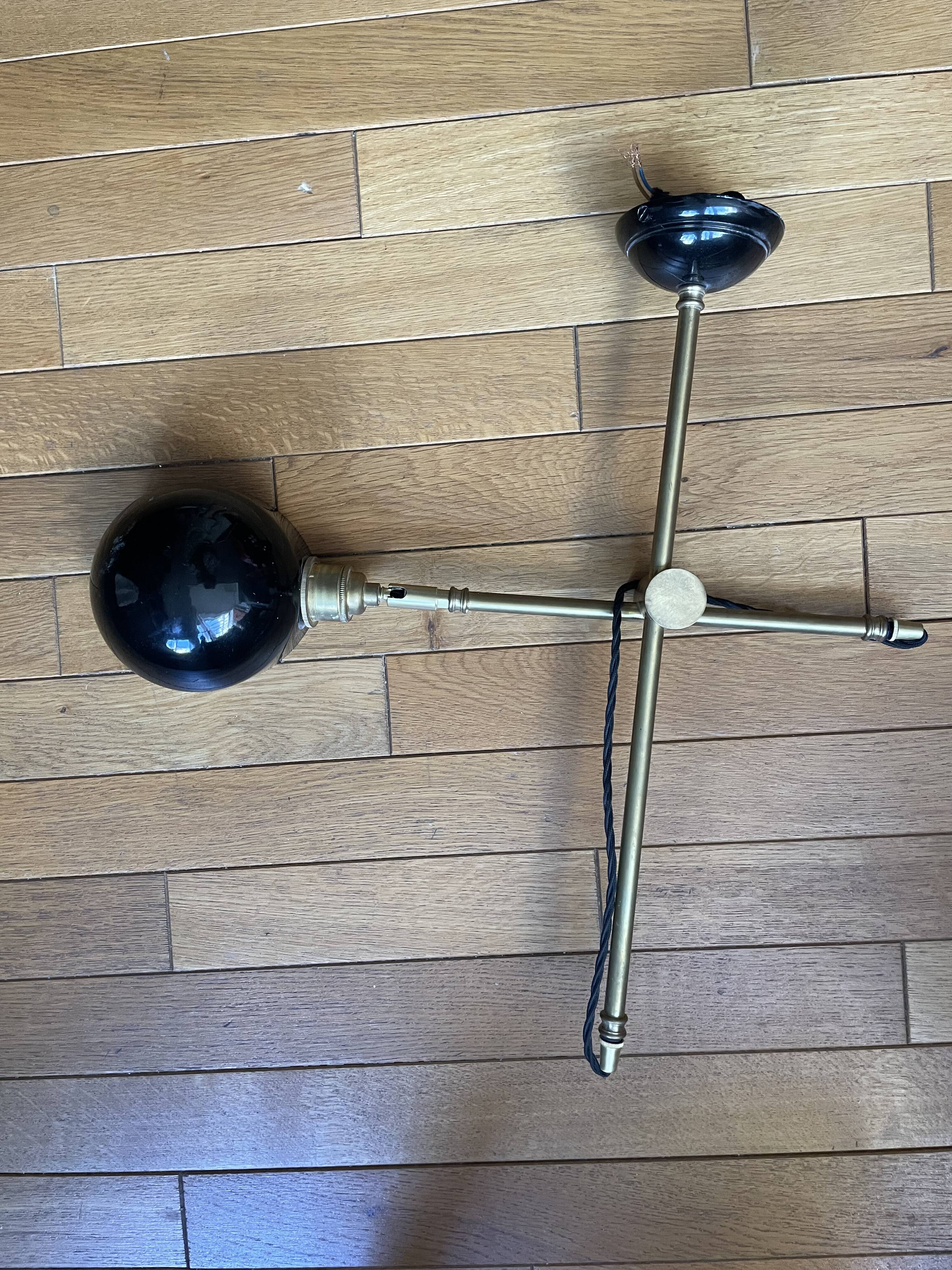 Mullan brass wall light / adjustable