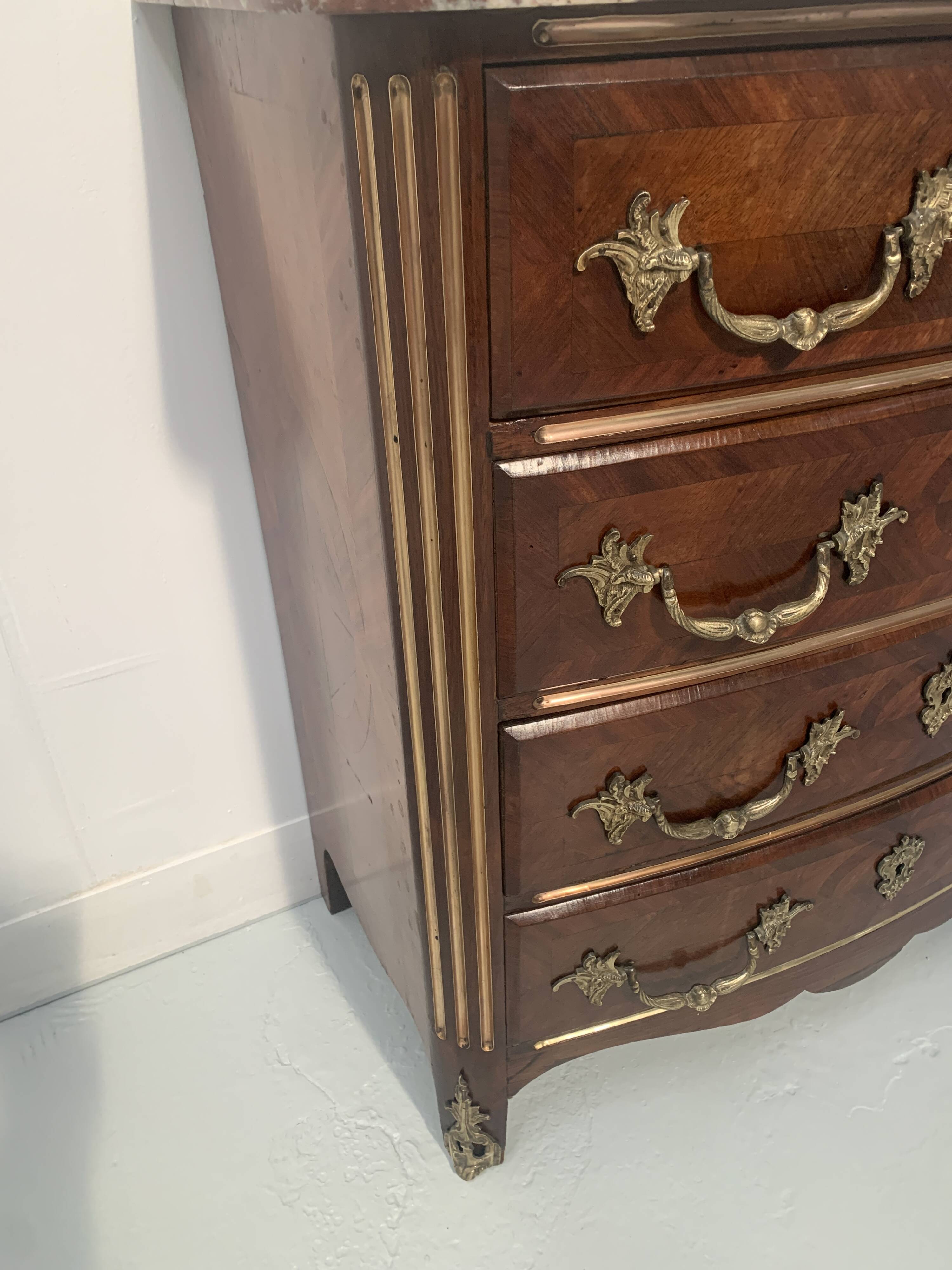20th century rosewood and mahogany chest of drawers