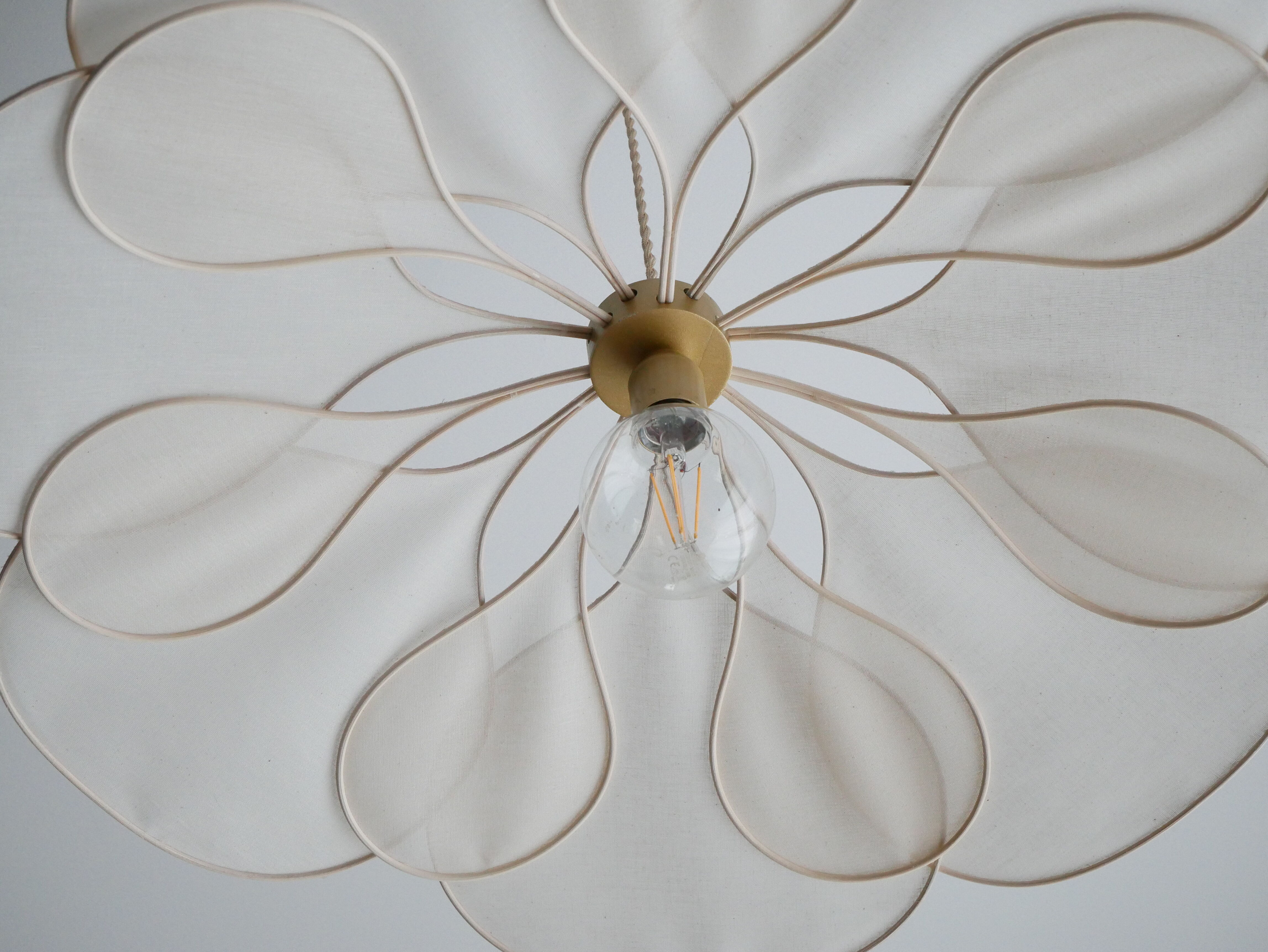 Floral suspension cotton and rattan - flower suspension.