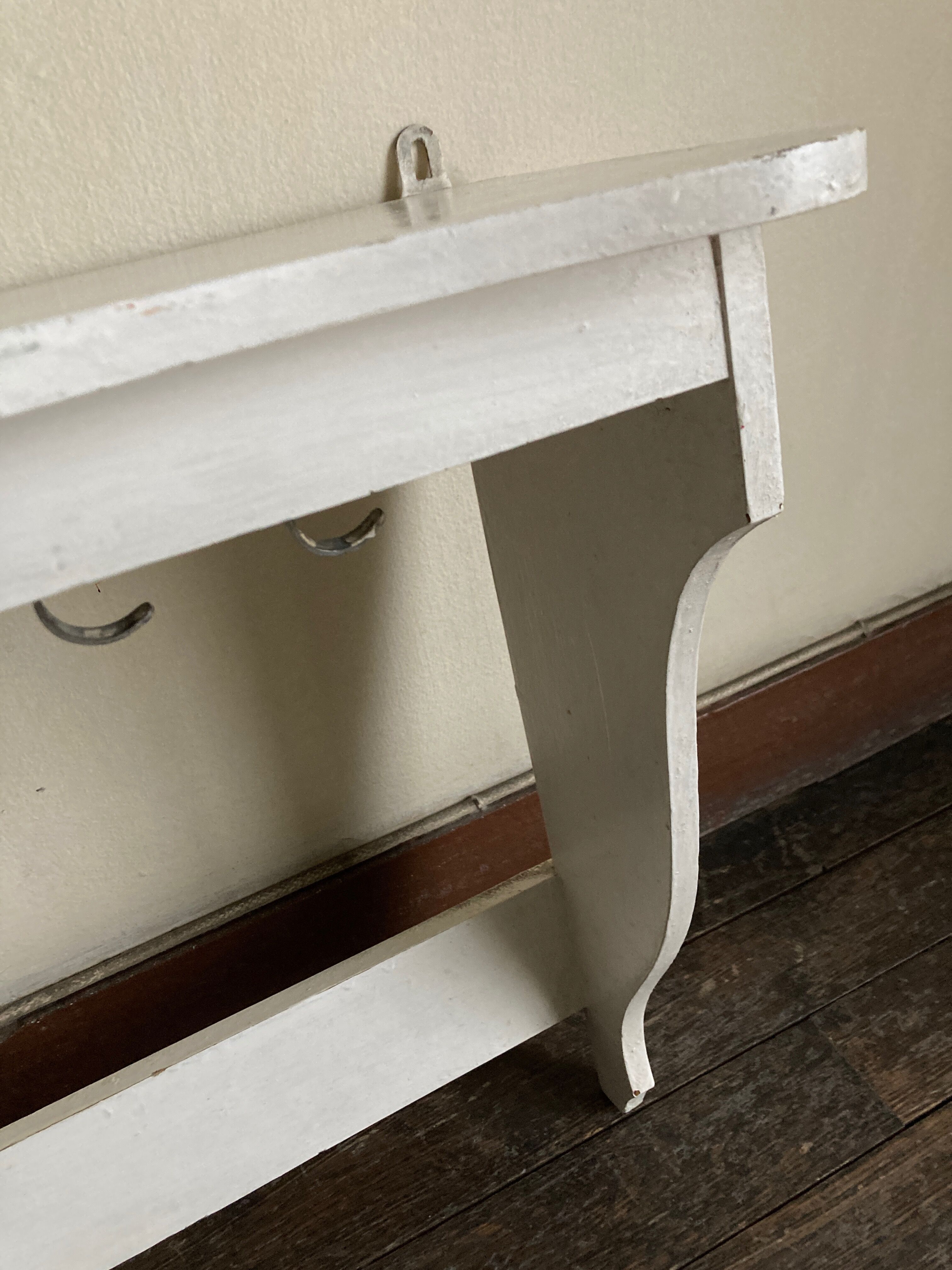 Shelf towel rack Hudson valley kitchen bathroom