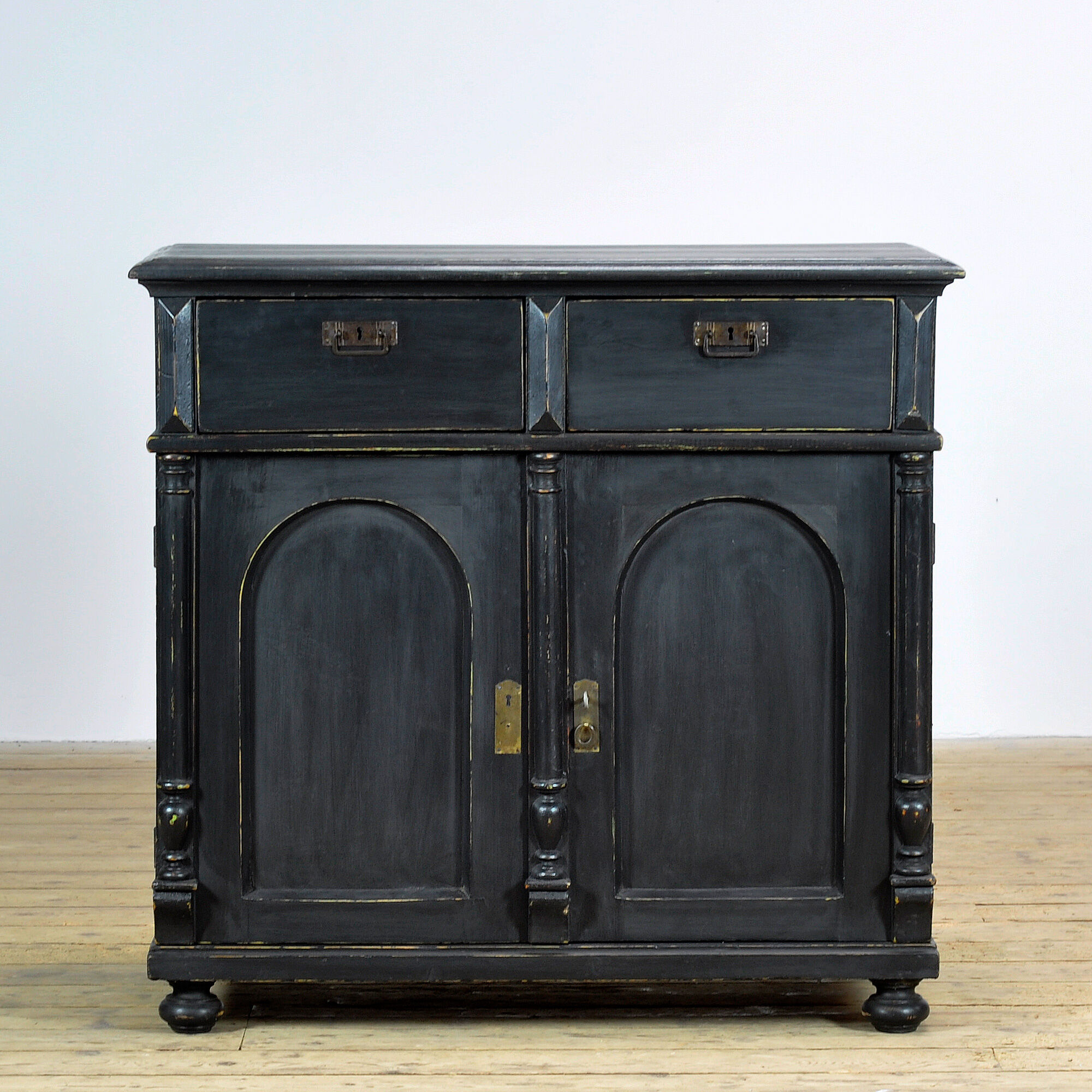 Buffet en pin avec 5 tiroirs, vers 1900