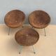Ensemble vintage en rotin – 2 fauteuils & table basse – Années 60