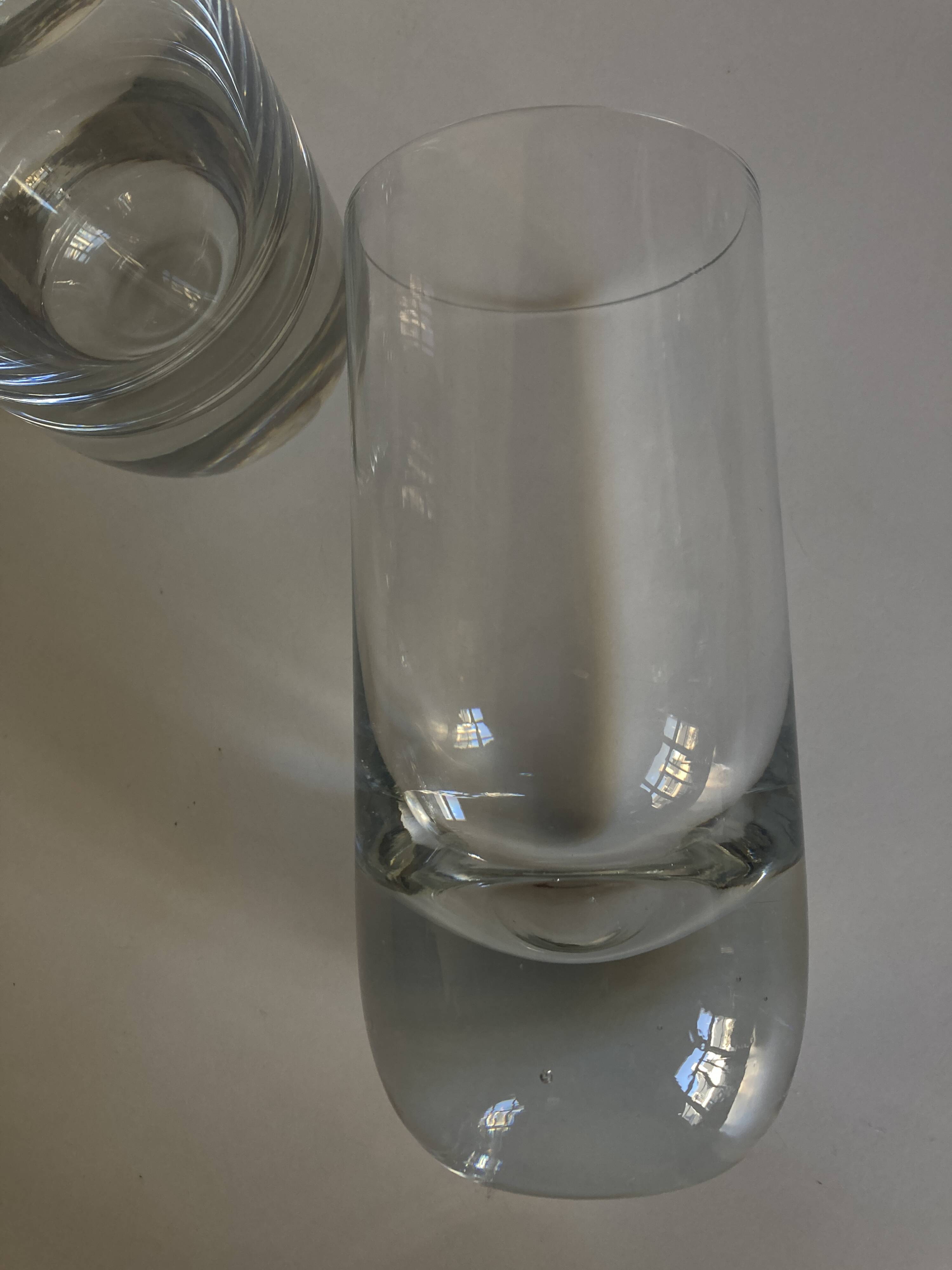 Set of 4 XXL solid glass tumblers in semi-crystal Scandinavian style