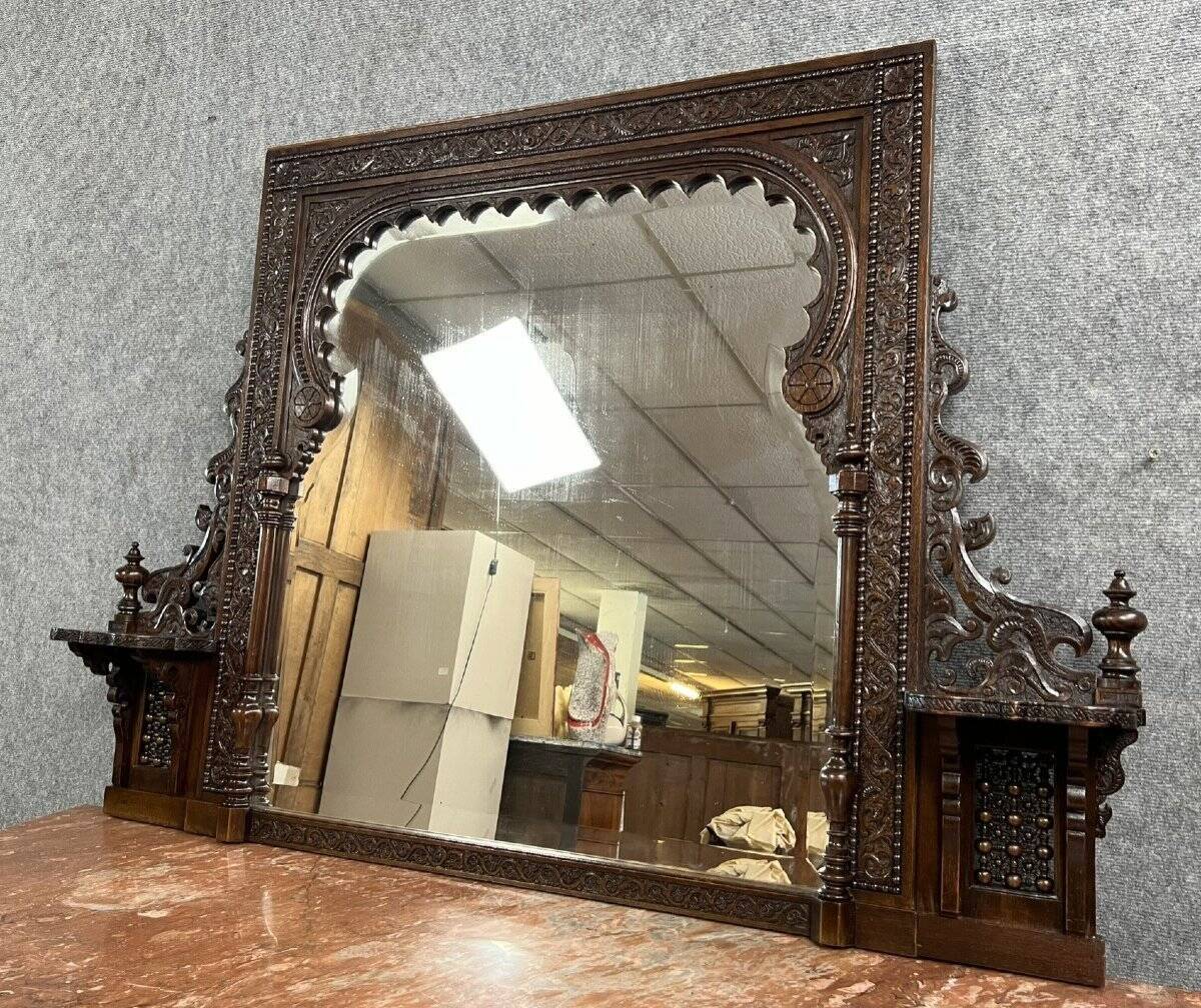Monumental antique mirror in carved wood – Orientalist / Moorish style – late 19th century