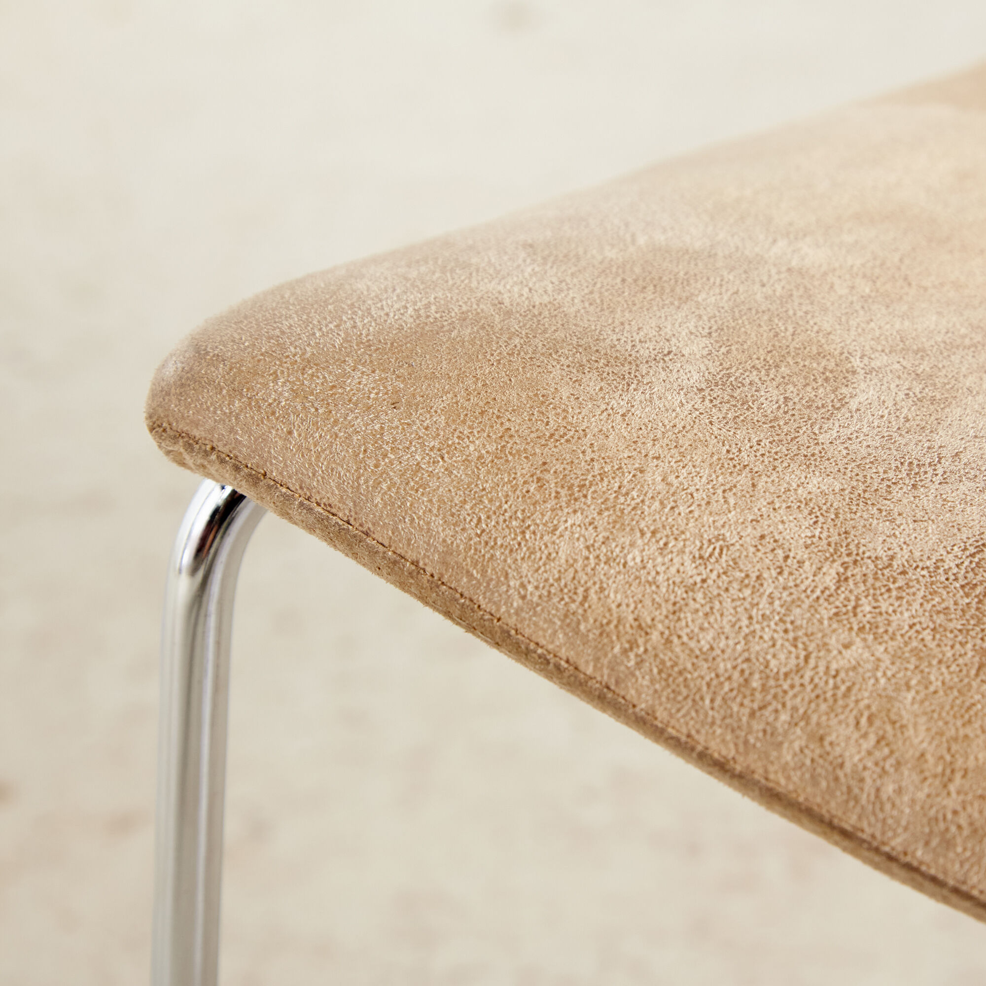 Lievore altherr molina catifa armchair