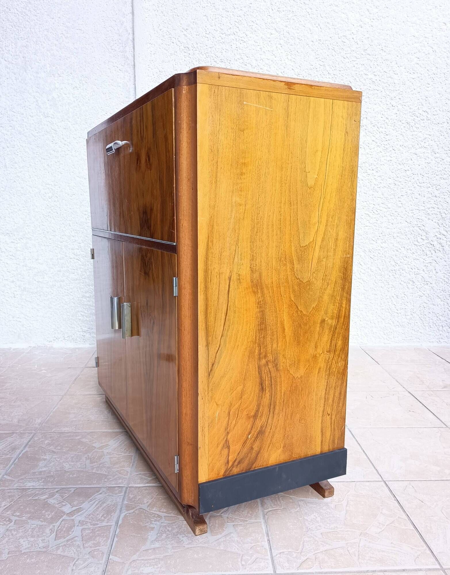 Art Deco walnut burl bar