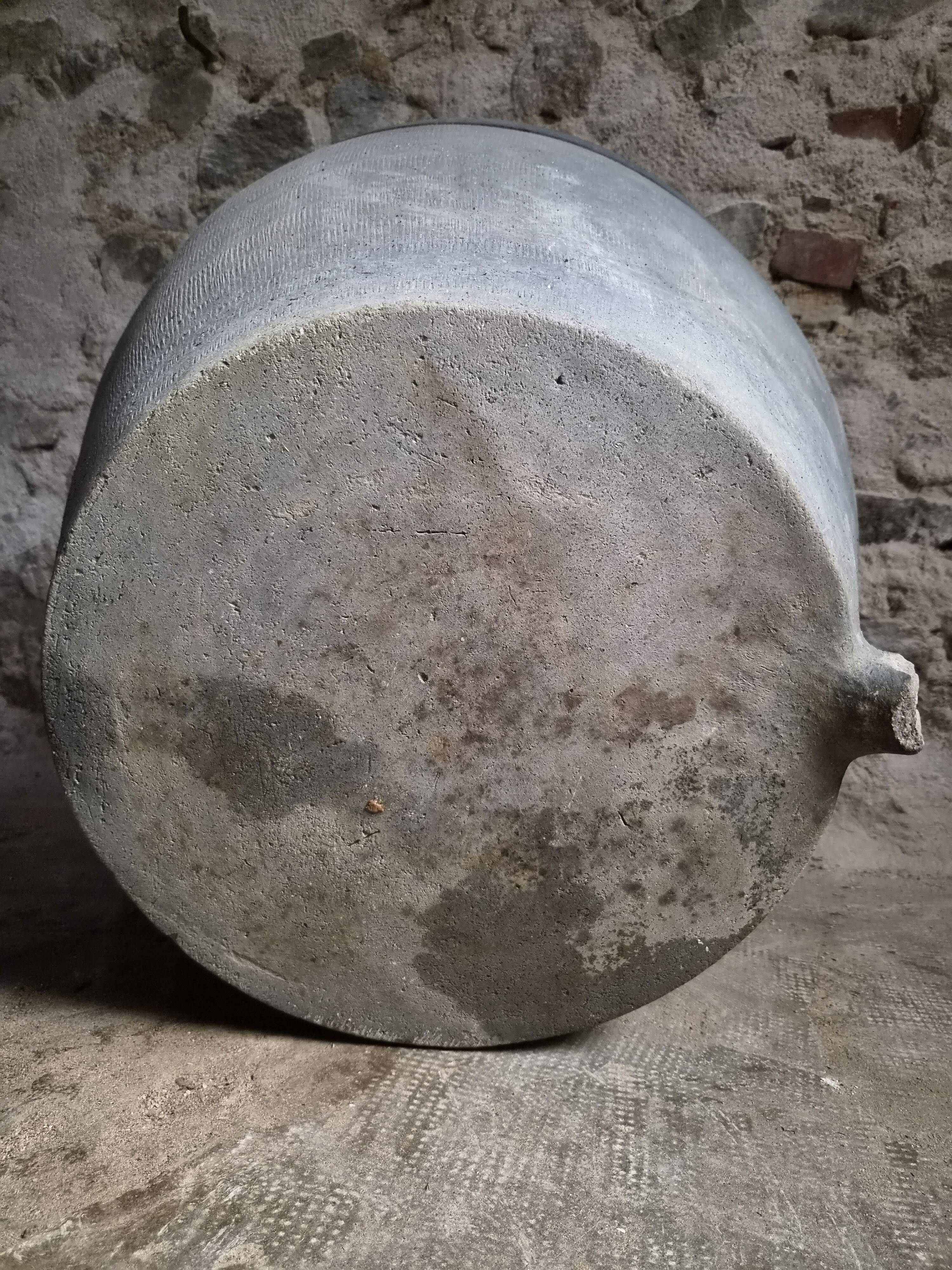 Antique terracotta planter – 19th-century laundry tub XXL