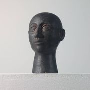 Rare buste en céramique de portrait Wunderkammer